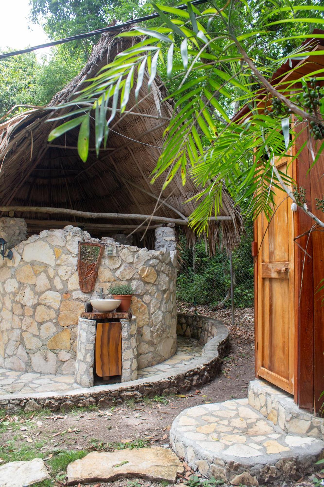 Alice Guesthouse El Remate Zewnętrze zdjęcie