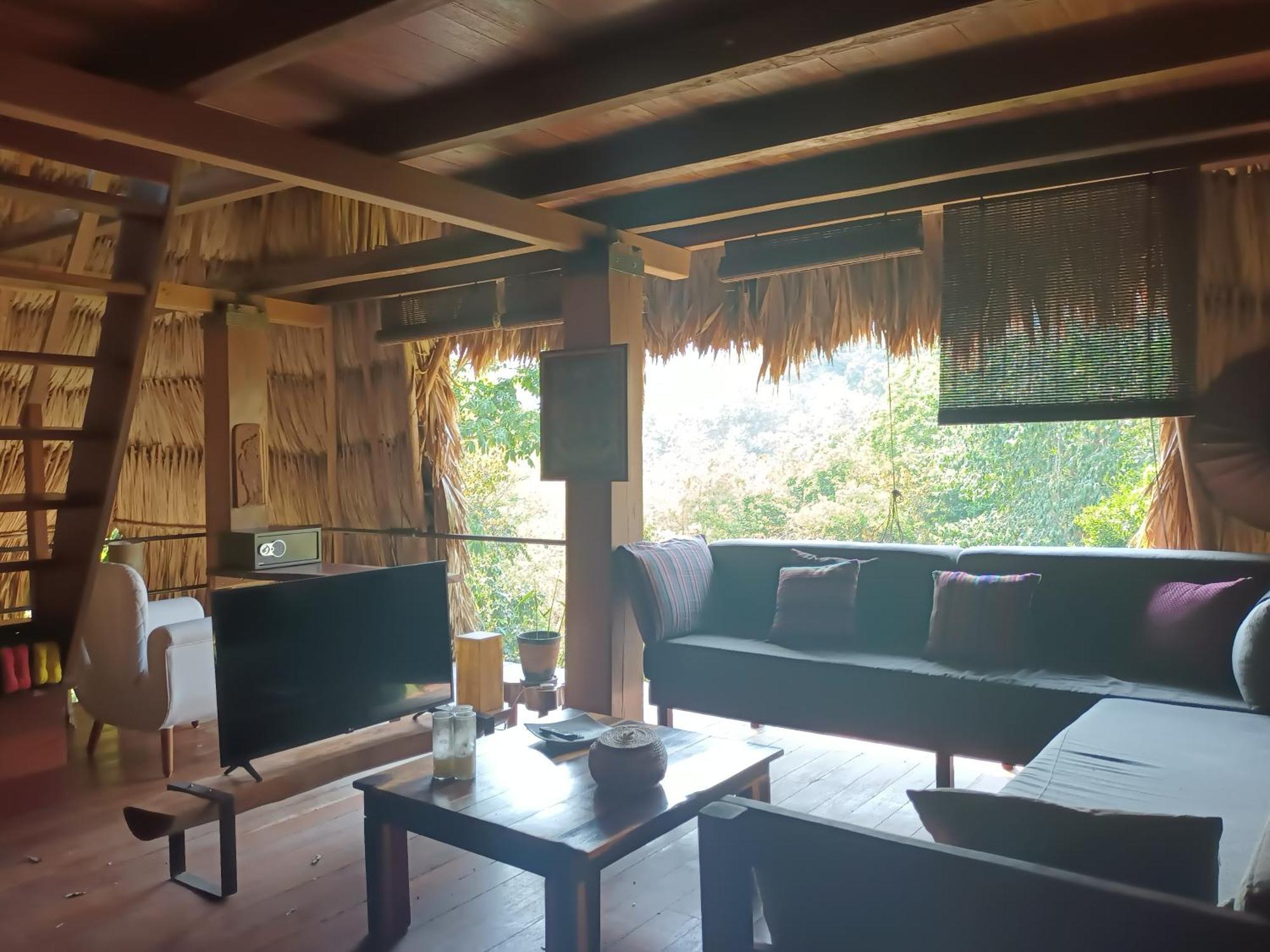 Alice Guesthouse El Remate Zewnętrze zdjęcie